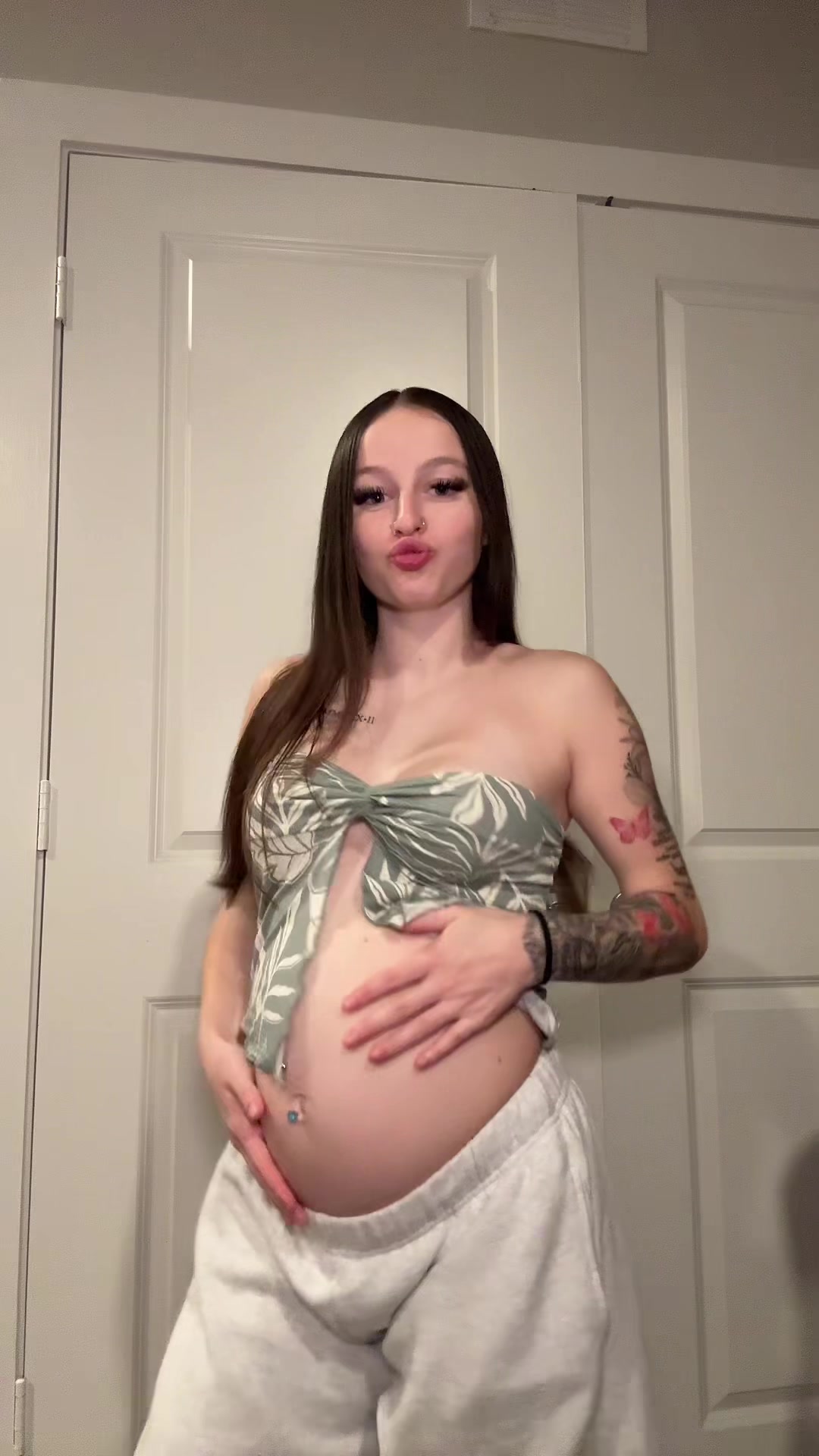 @𝐿𝑒𝓍𝒾 𝒫𝓇𝒾𝒸𝑒 💎🌺