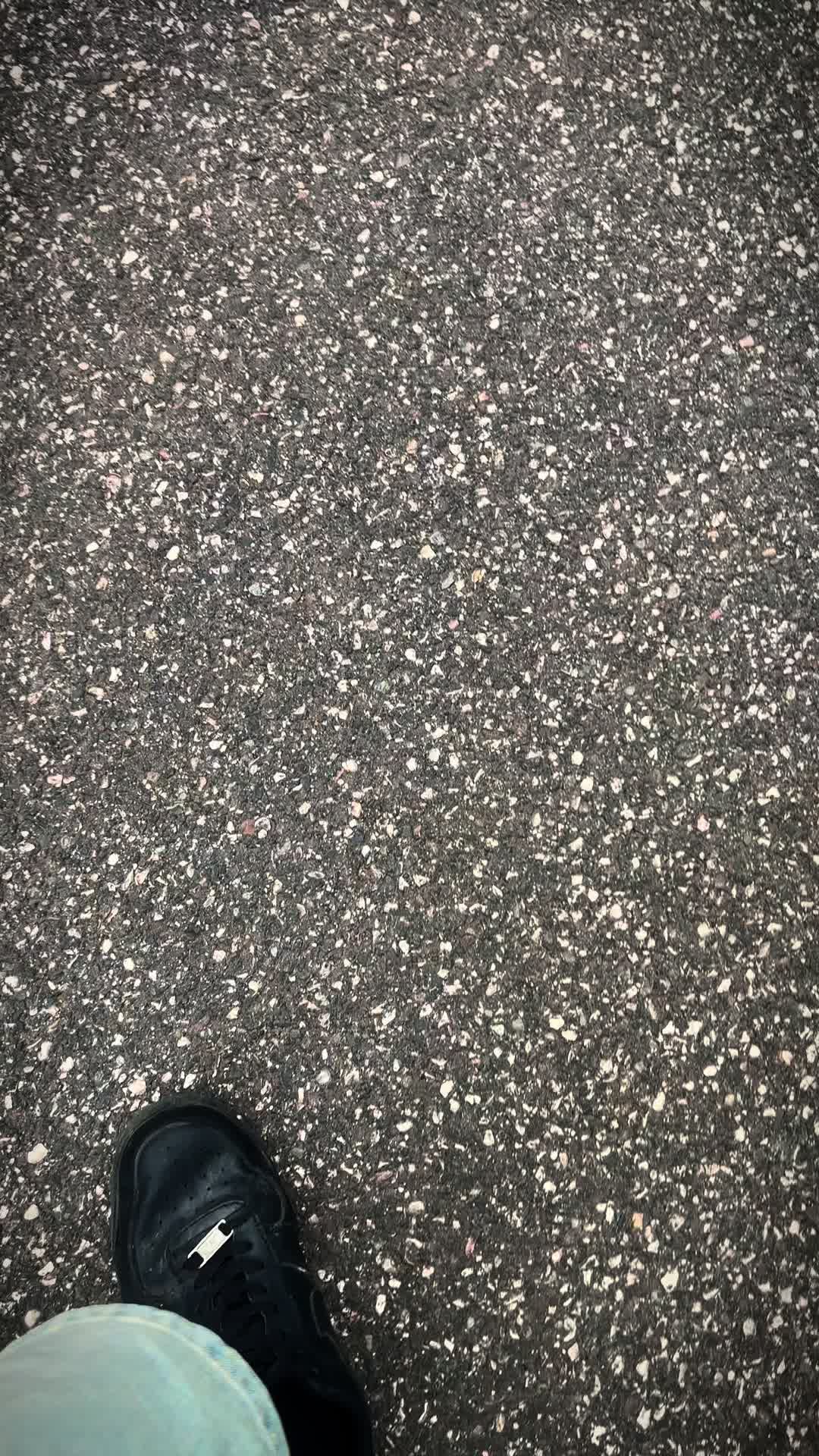 @_Mirkezz_