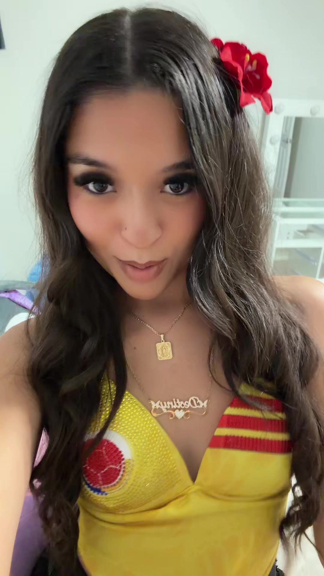 @𝓭𝓮𝓼 🍒