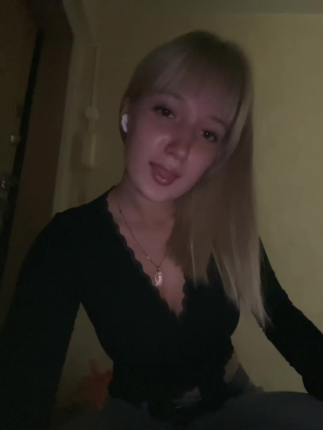@blondy