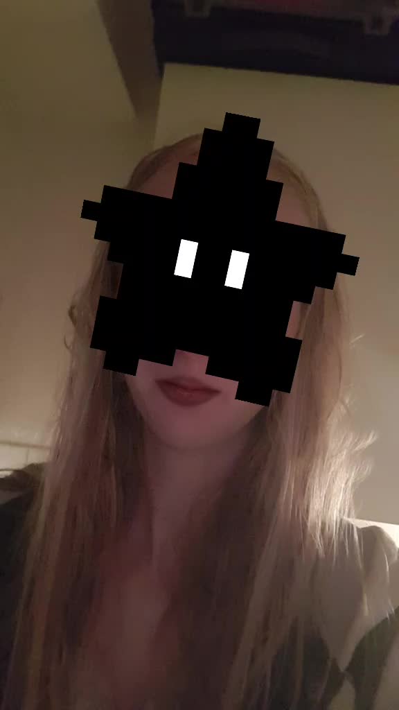 @Leonie