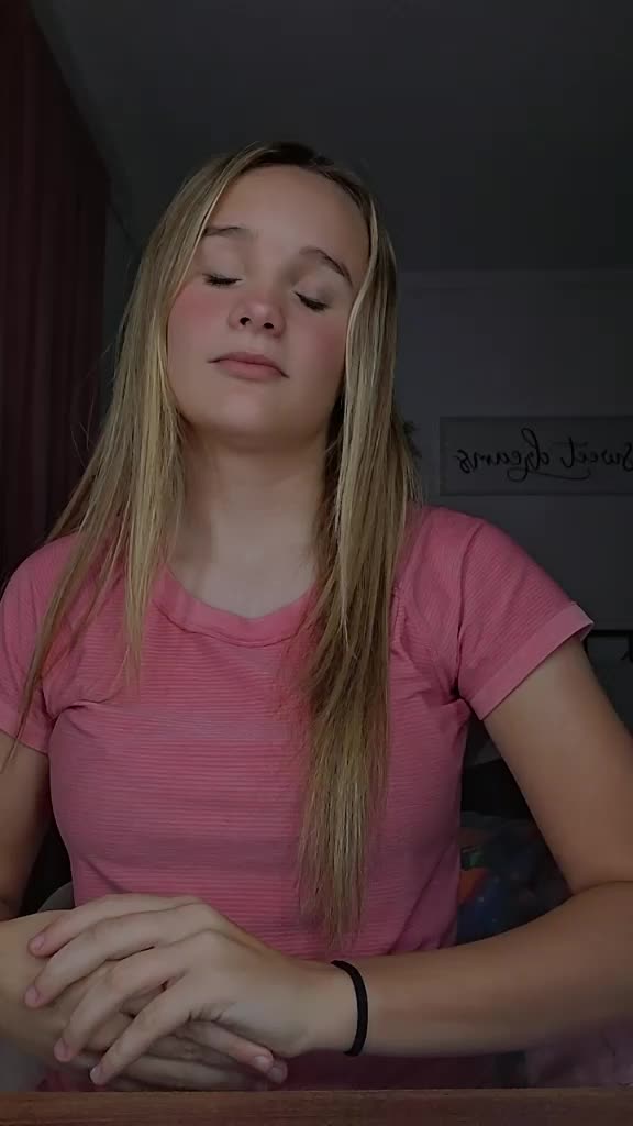@BayleeKindt