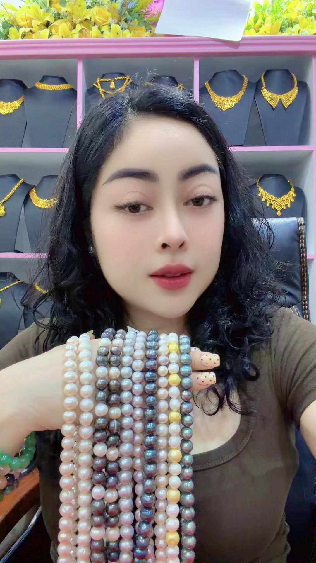@មួយឡេង ហាងមាសពេជ្រ
