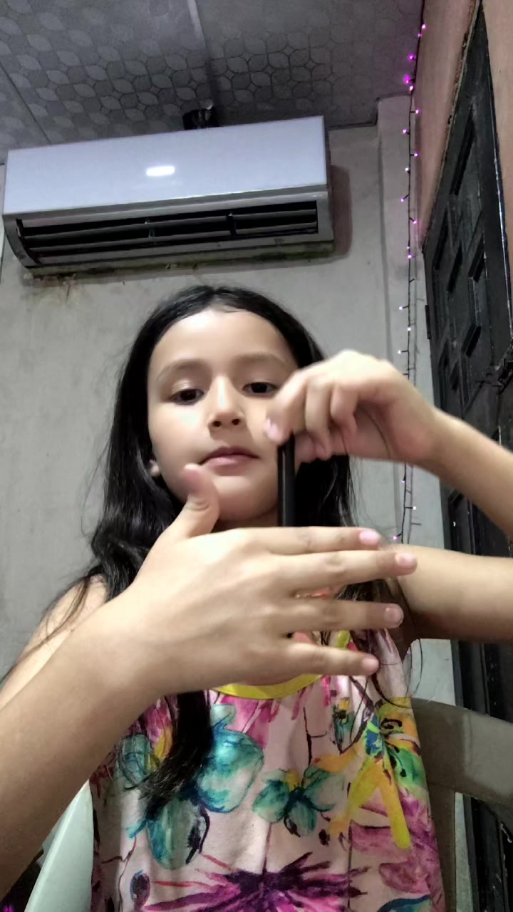 @𝐀𝐧𝐭𝐨𝐧𝐞𝐥𝐥𝐚