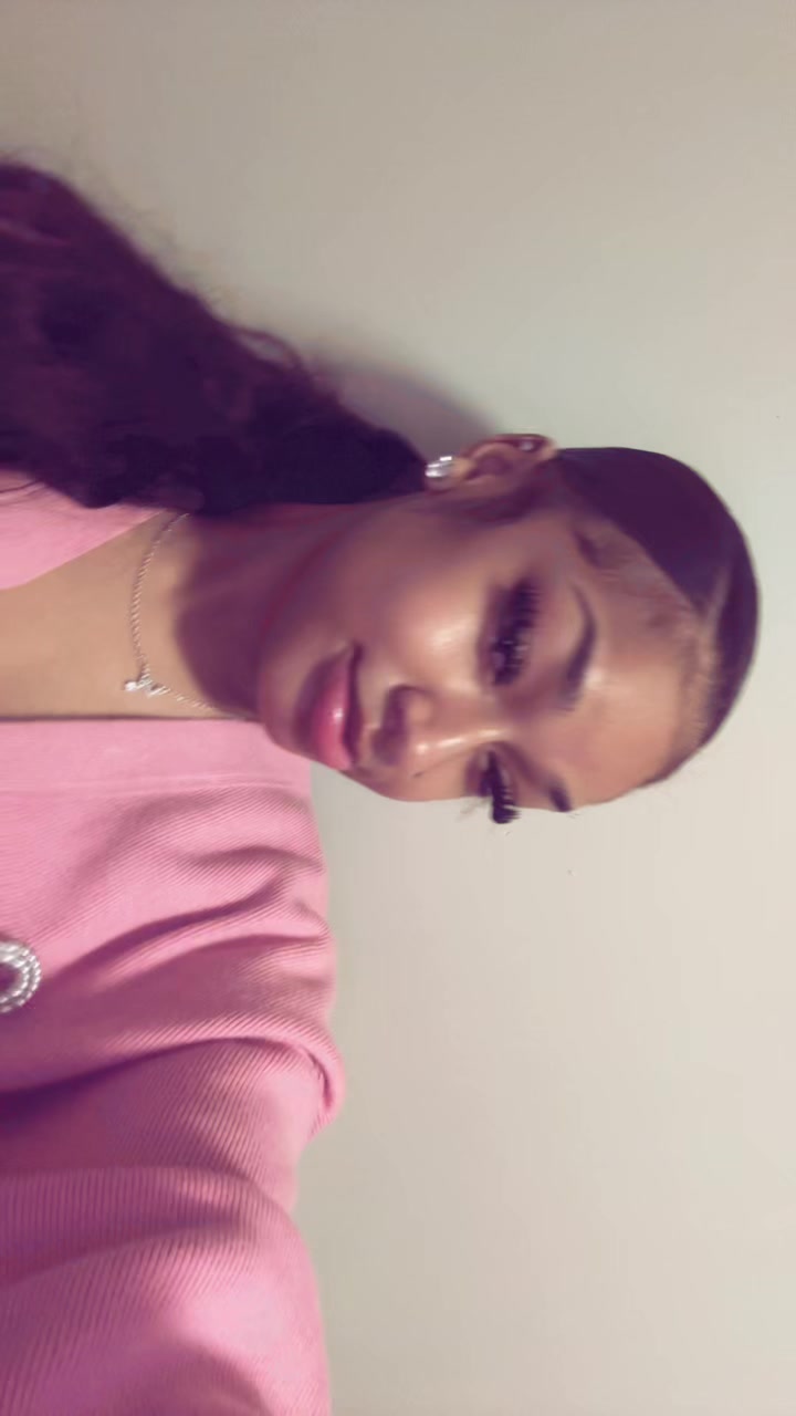 @nia <3