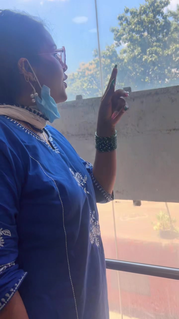 @उषा   ❣️⚔️  बि