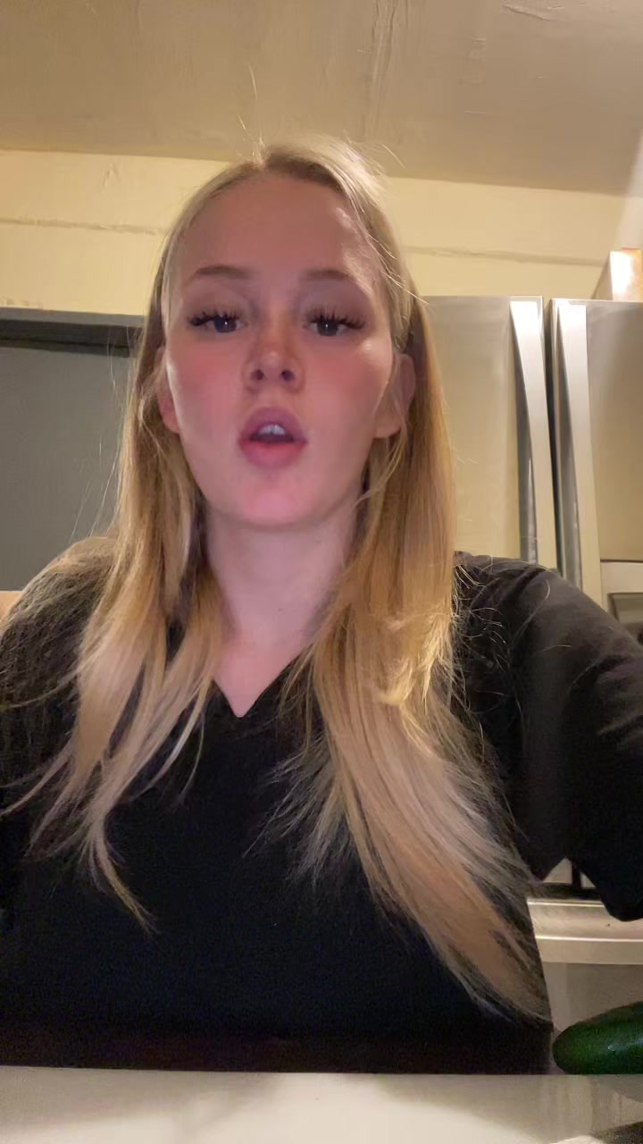 @anacruser_