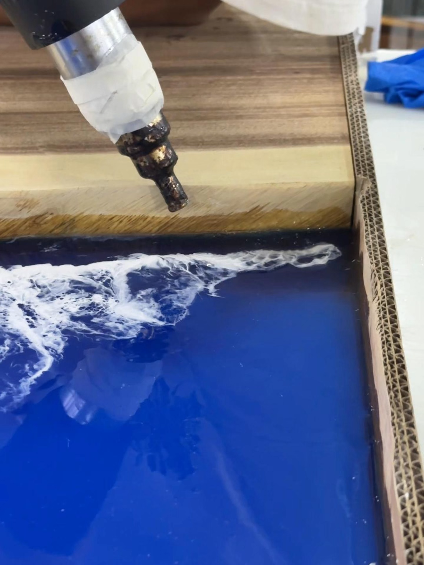 @Sakura Resin Tables