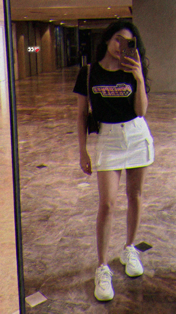 @ɳҽҽɾα 🧚♀️🤍🪄