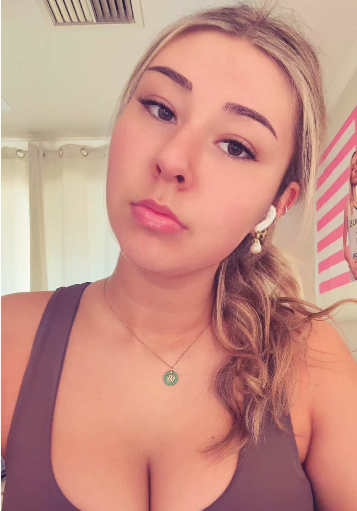 @jade