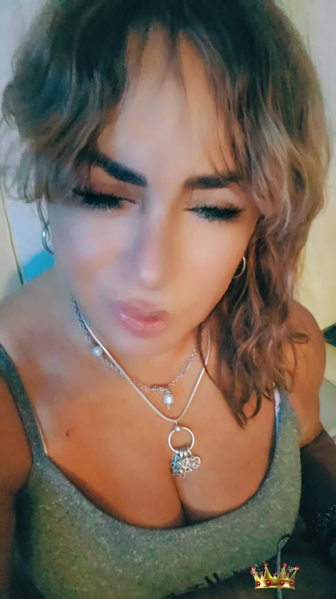 @Queen