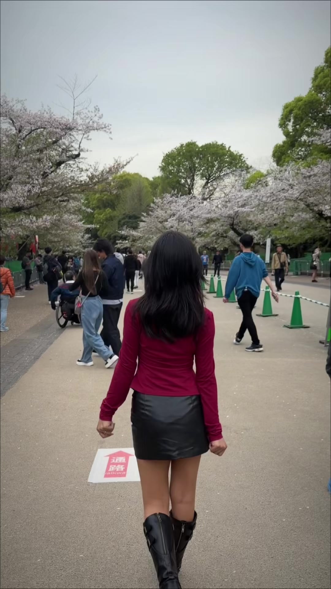 @ASMITA THAPA🐼❤️