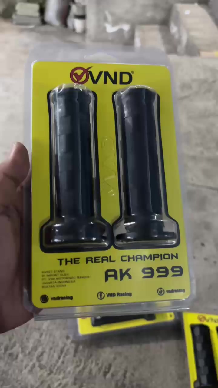 @Fu009