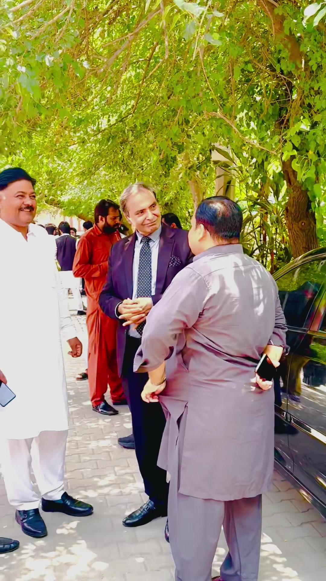 @Dastgir Bhatti Adv