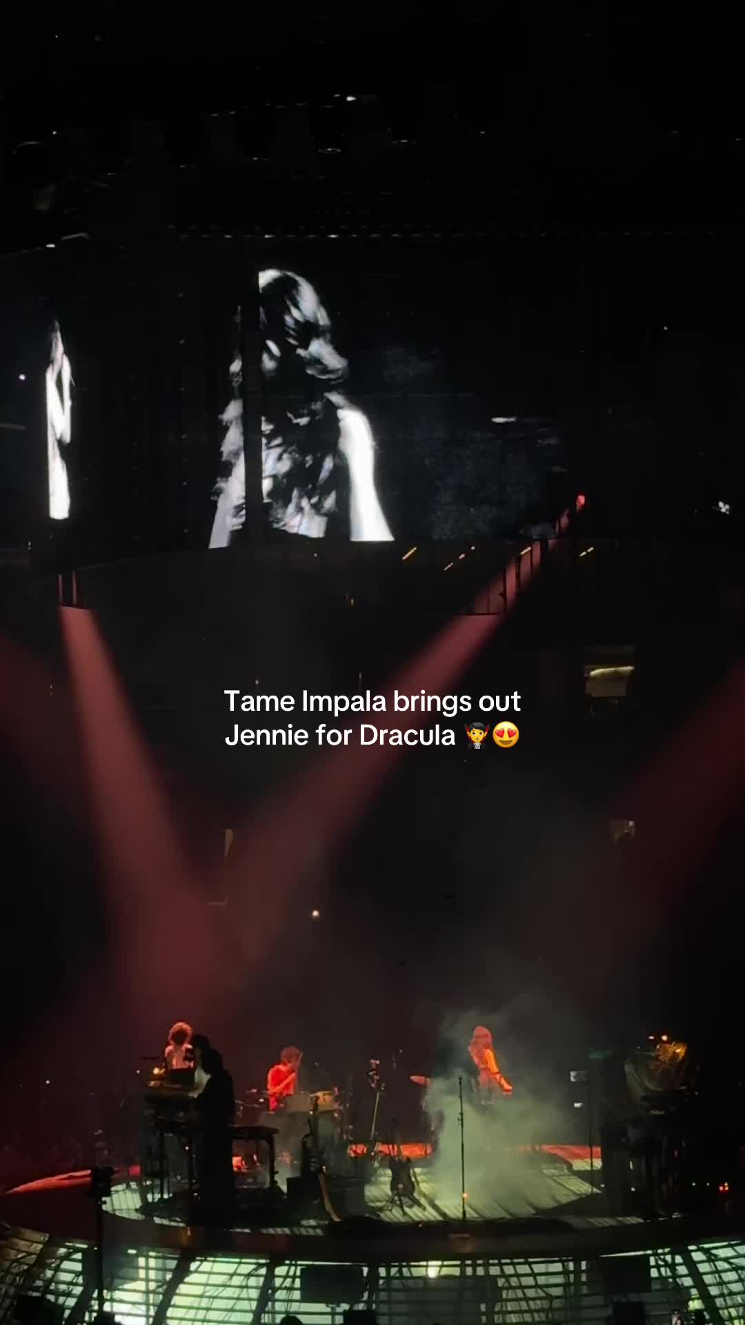 @femalerach
