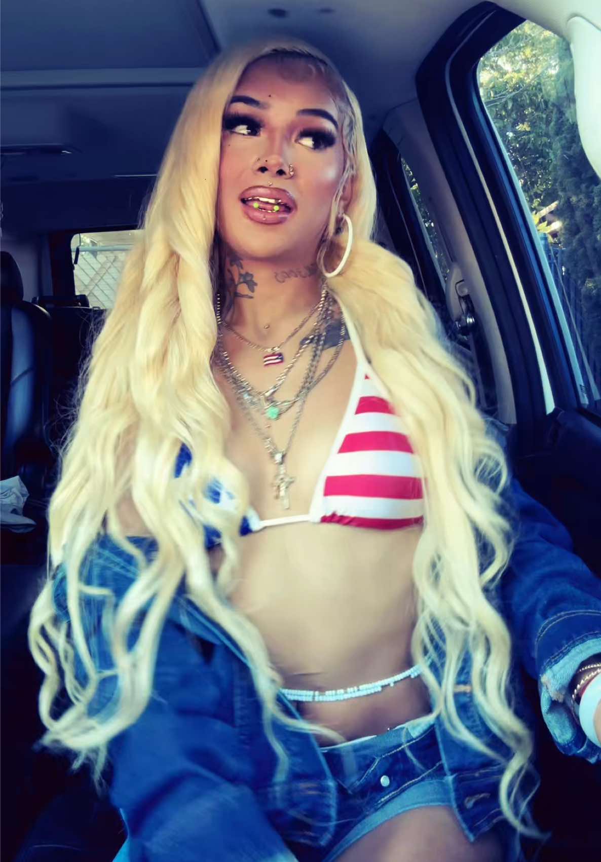 @Leilanee🧃