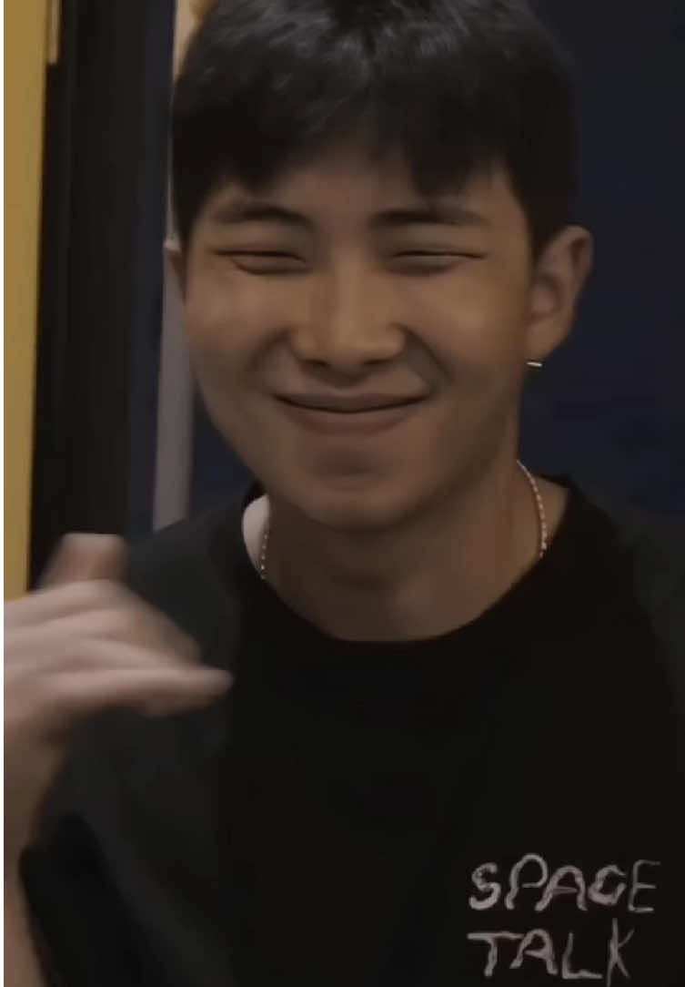 @Bts7.moments