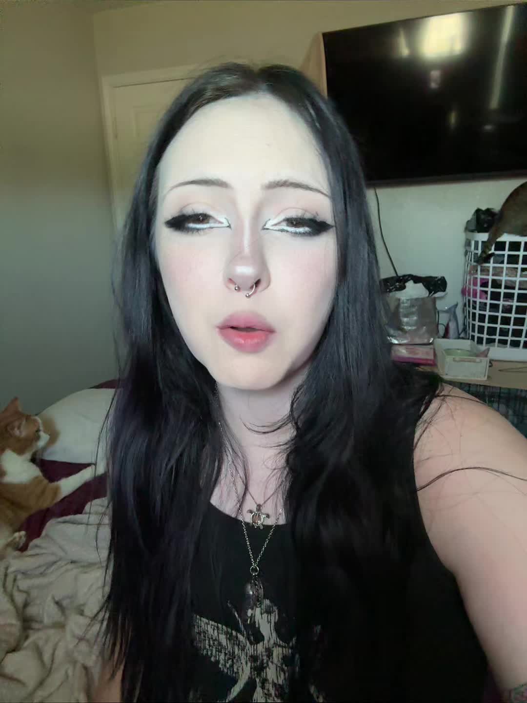 @nyx🕷️