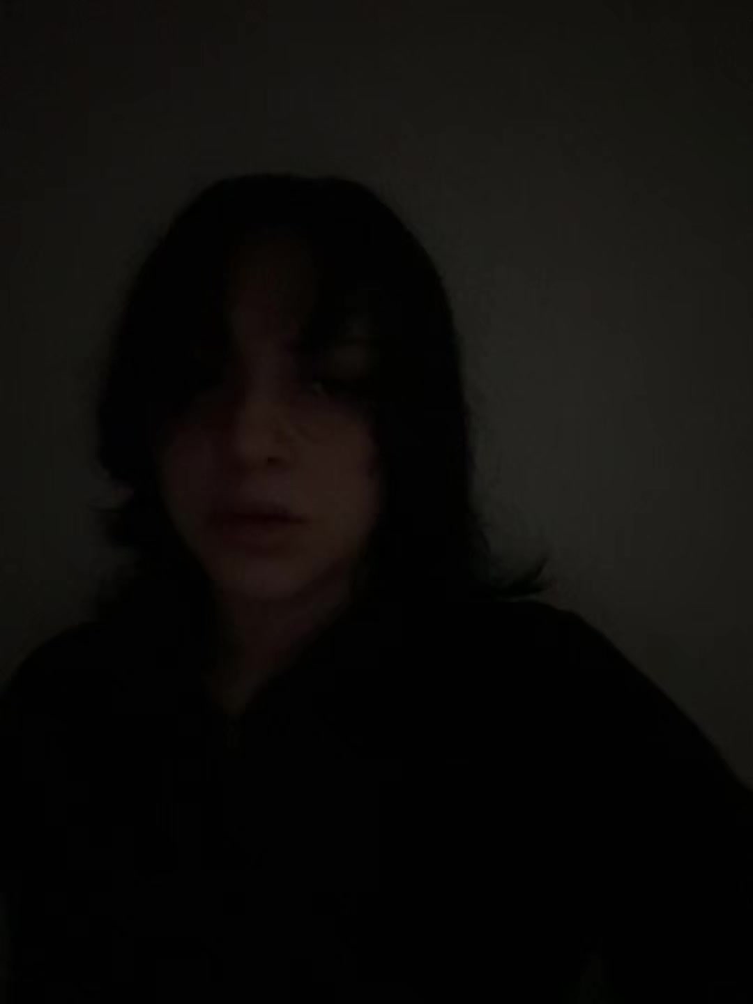 @idontlikepeople_.1