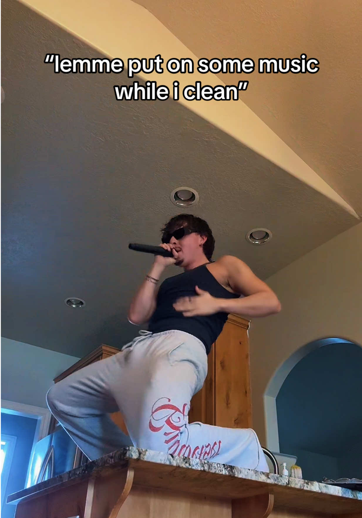@alejandro