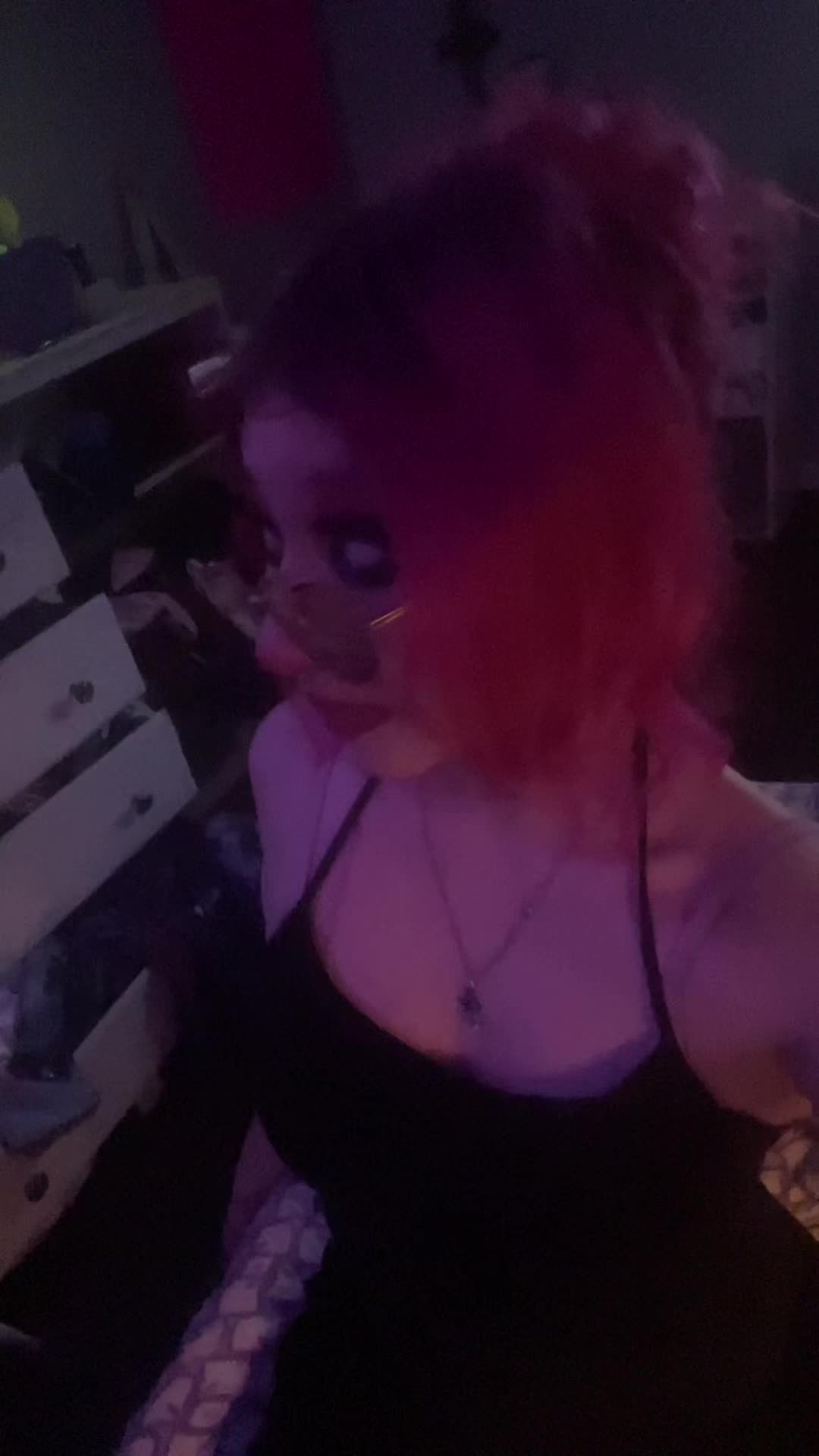 @hisadicakez
