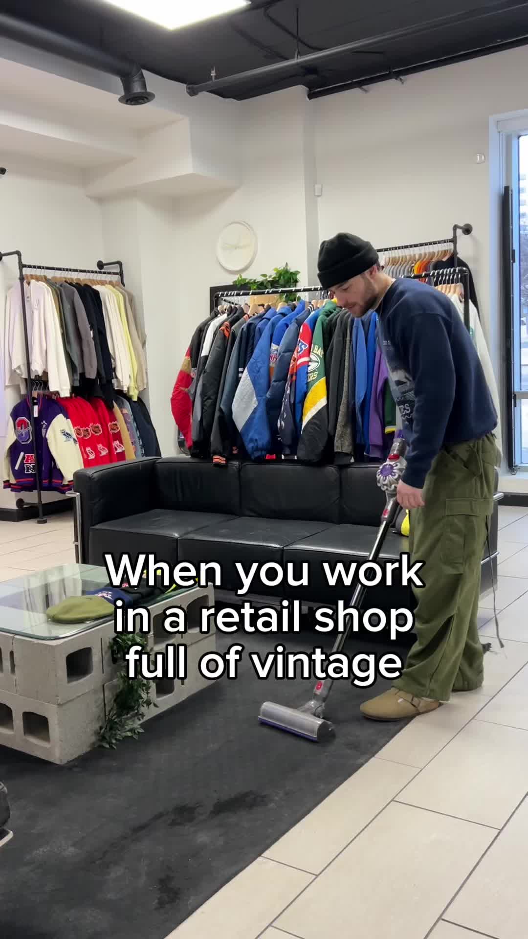 @Vintage Meets Hype