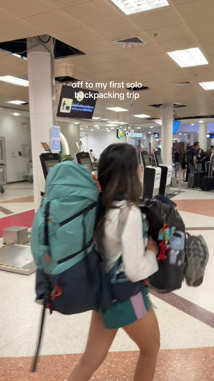 @Lucy | Travel 🌏✈️