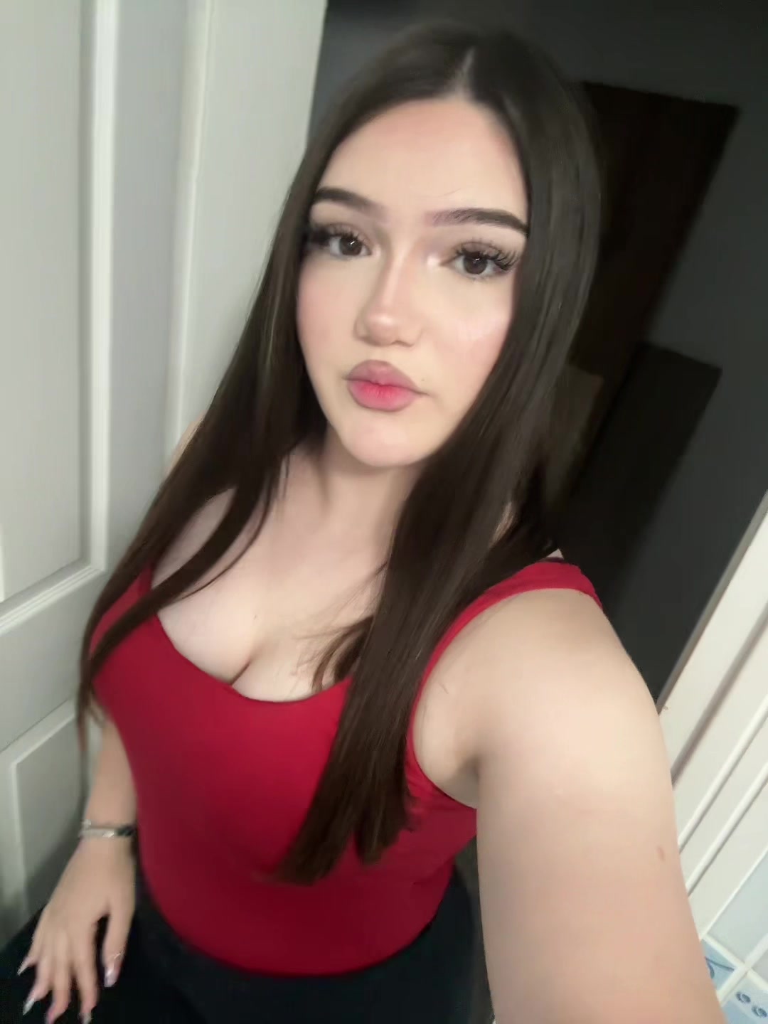 @EE