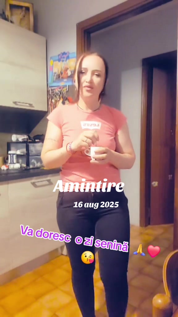 @💃Liluca.si.atat 💜😝