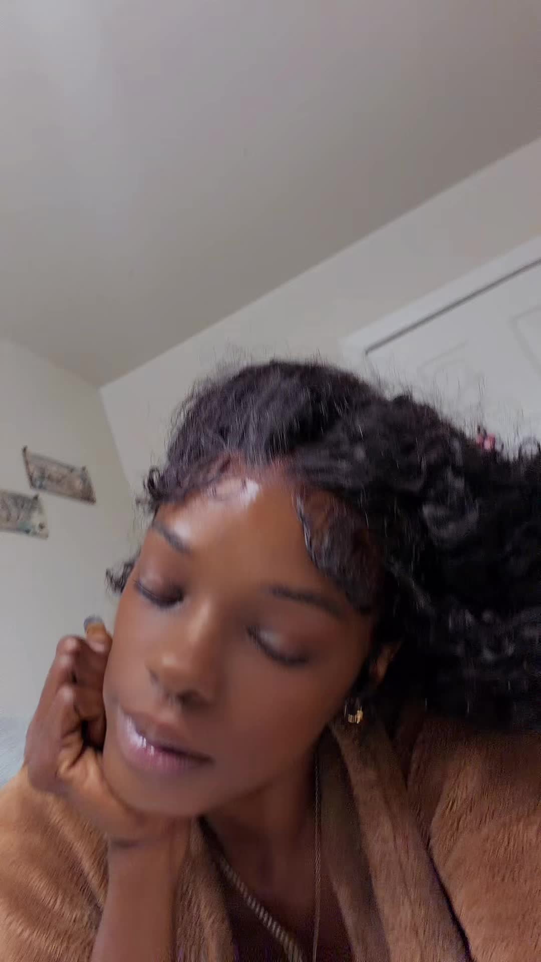 @T.Marie