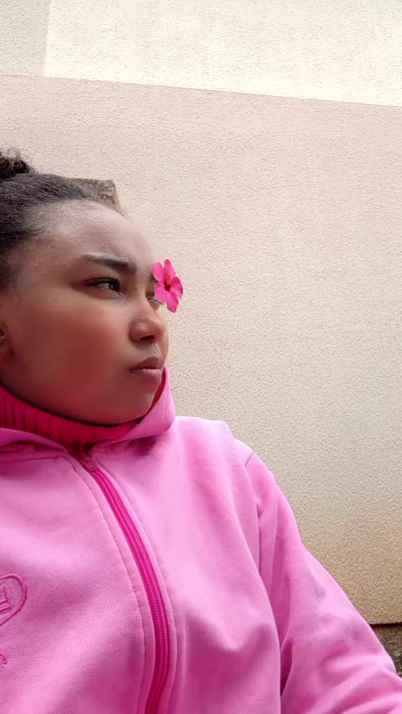 @toía cwb