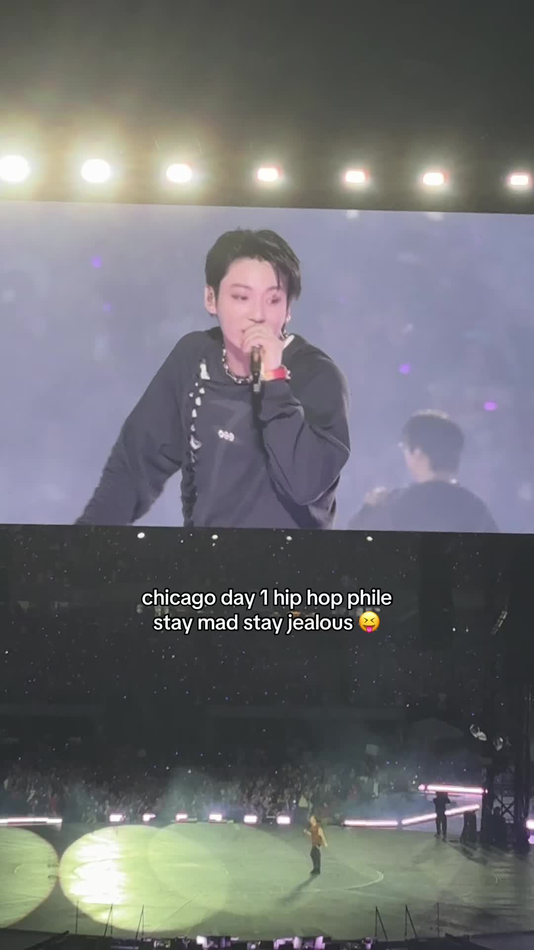 @warda 。◕‿◕。 saw bts 8/27