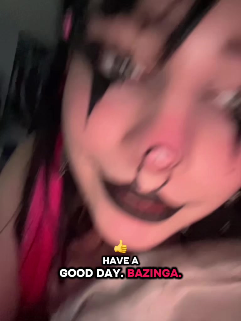 @Bee🖤