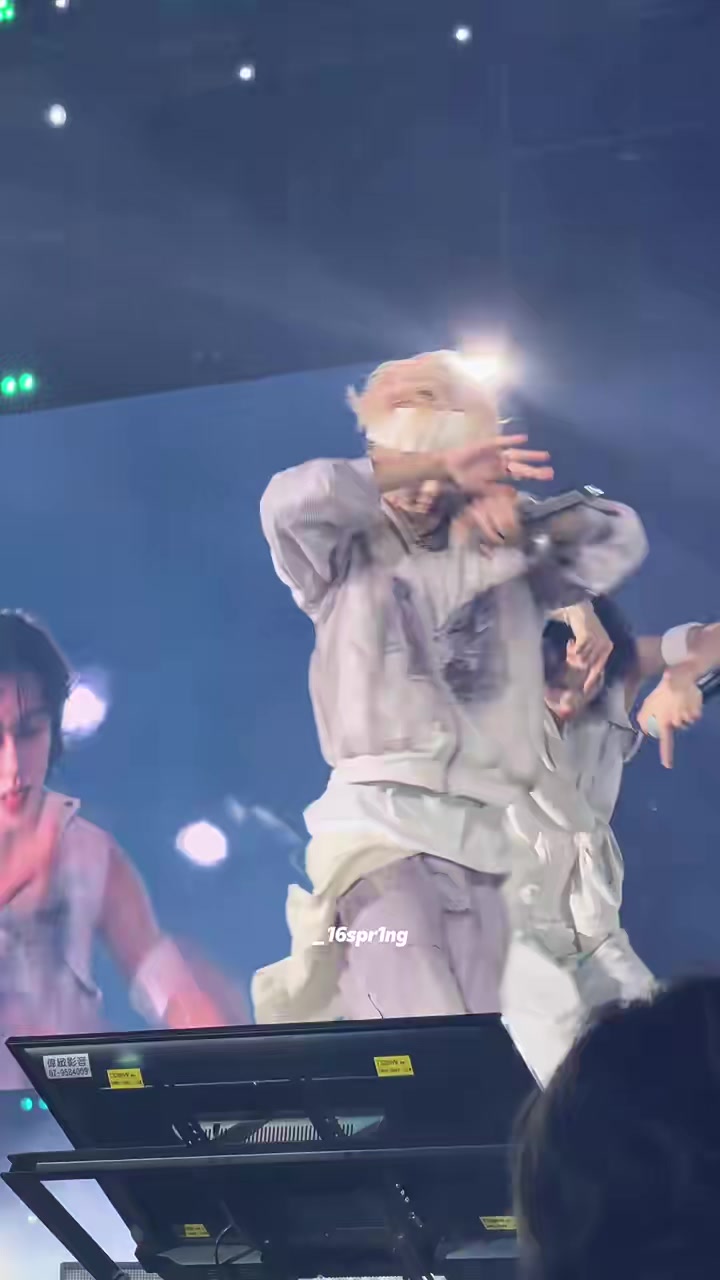 @Roo🍑