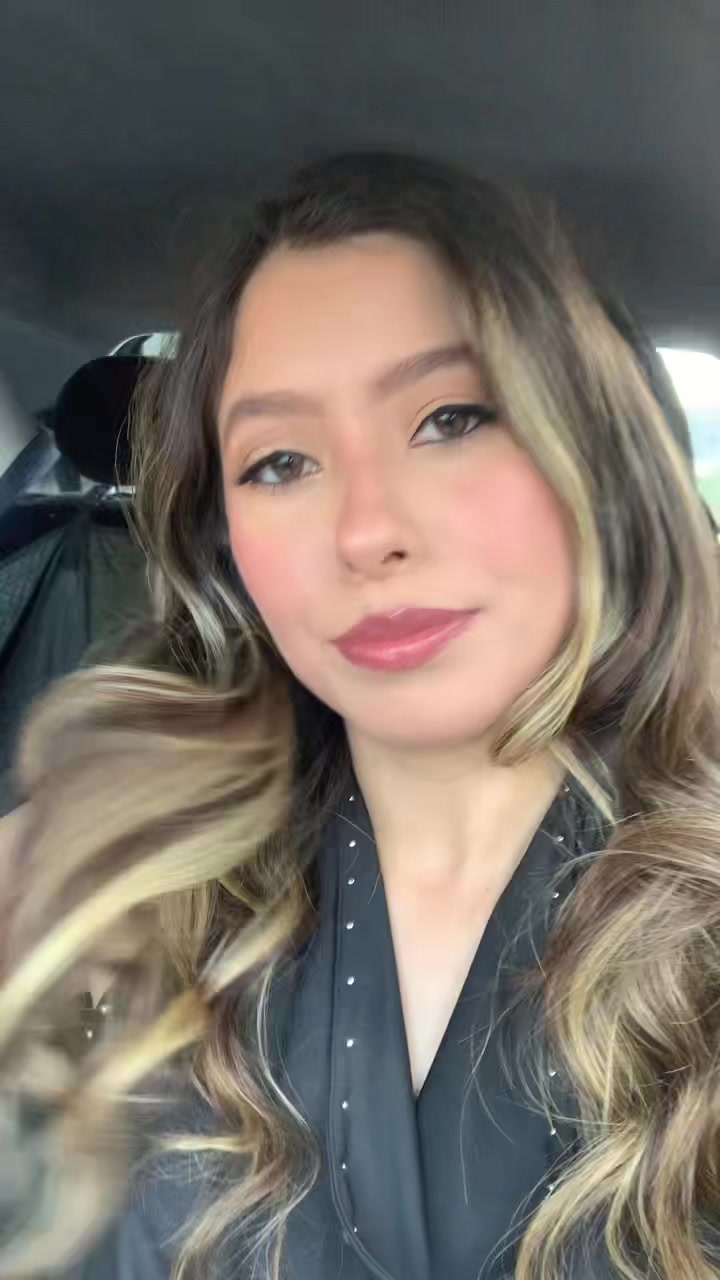 @Gabriela
