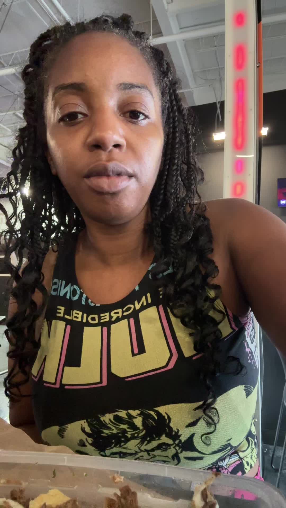 @comewithkira