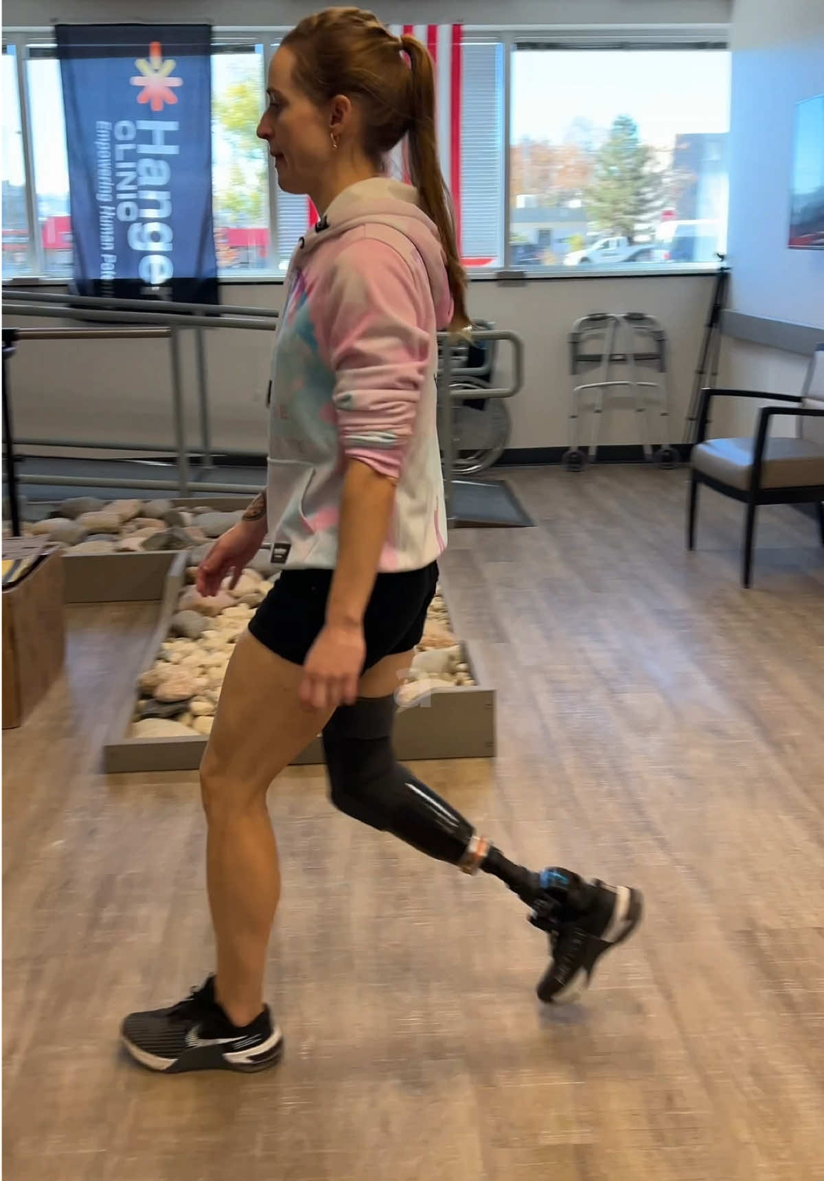 @FootlessJo