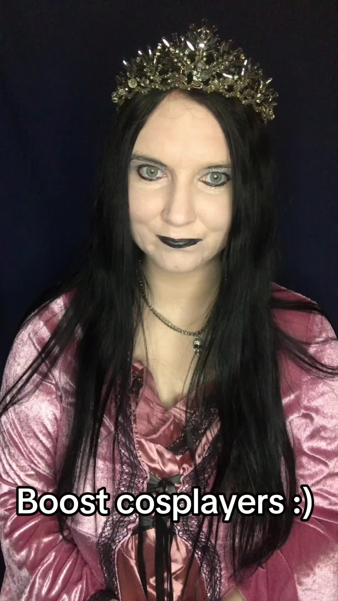@Wednesday Addams Cosplayer🖤