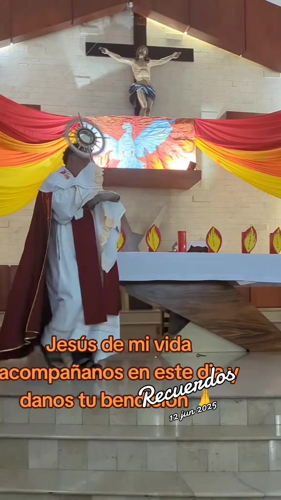 @Lupita V&eacute;lez &uacute;nica