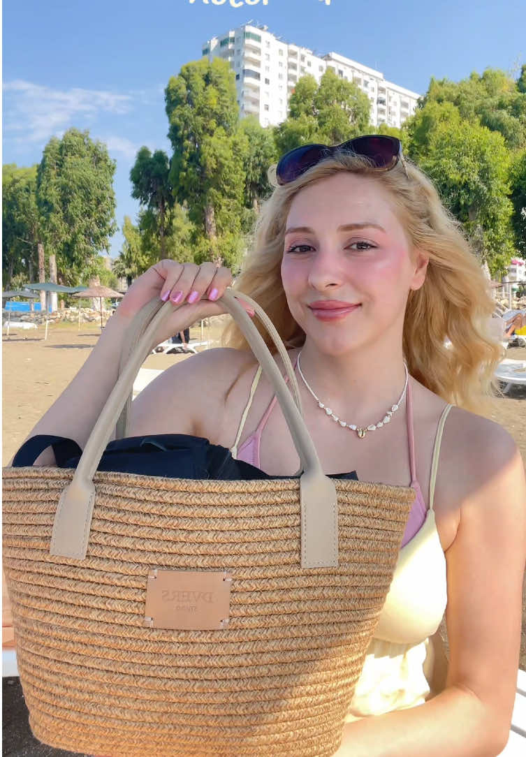 @౨ৎ𝓂𝑒𝓁𝒾𝓈 𝑜𝓃𝒾𝓏♡