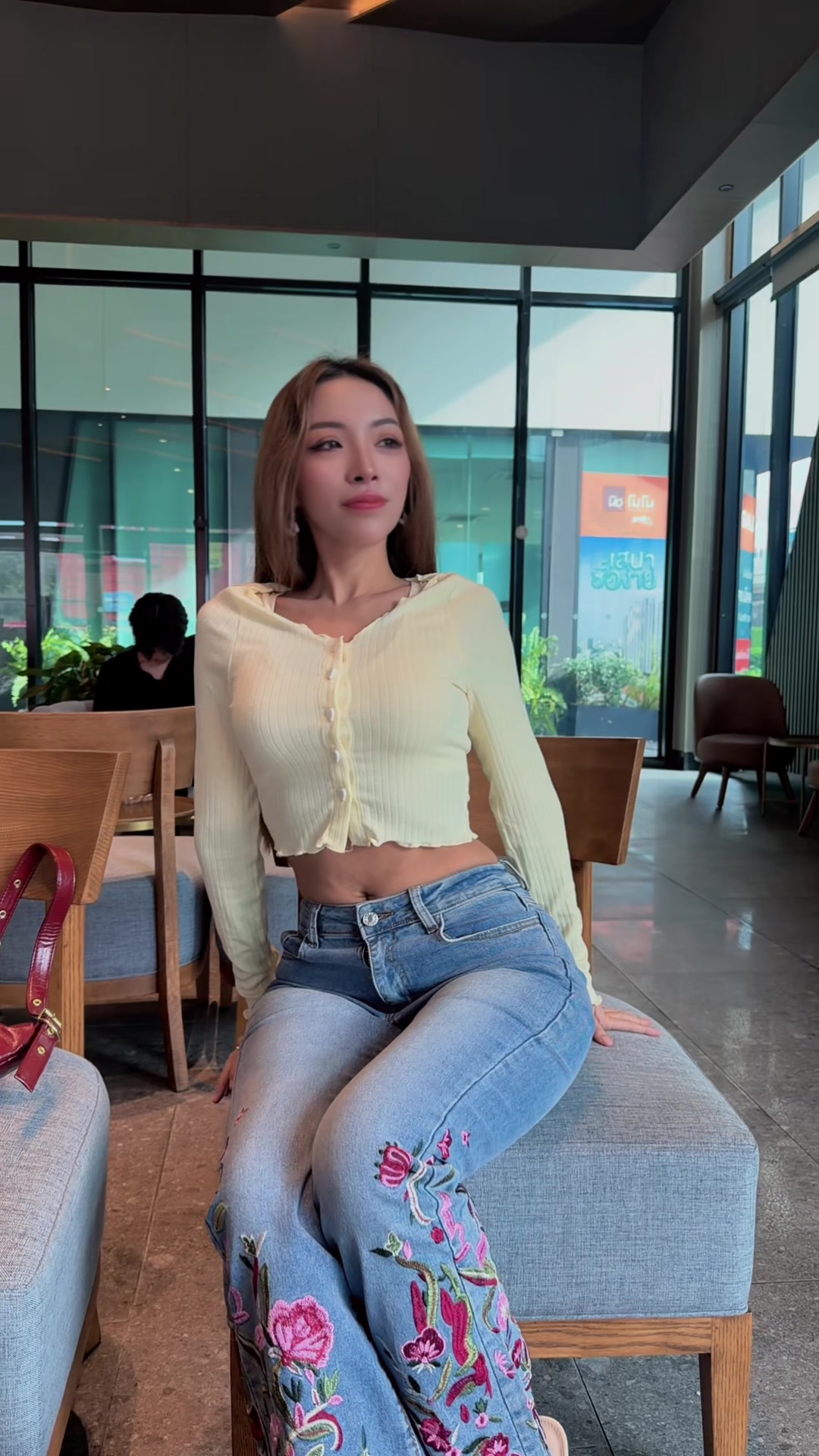 @Nang Mwe San