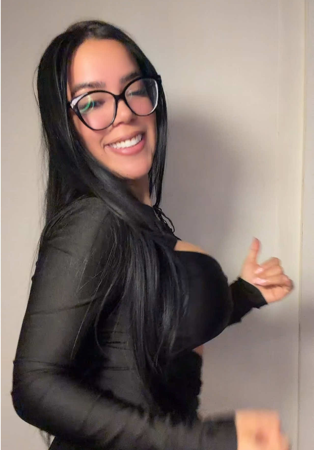 @Evielysoficial2