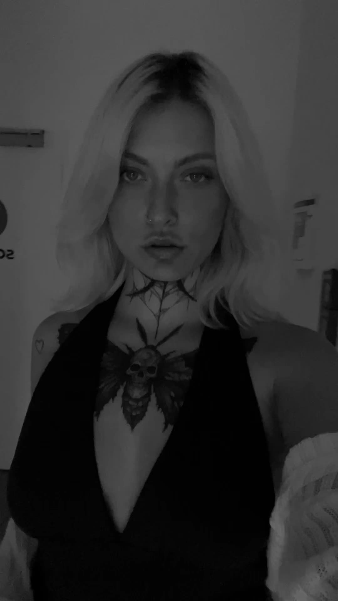 @dopesmiley