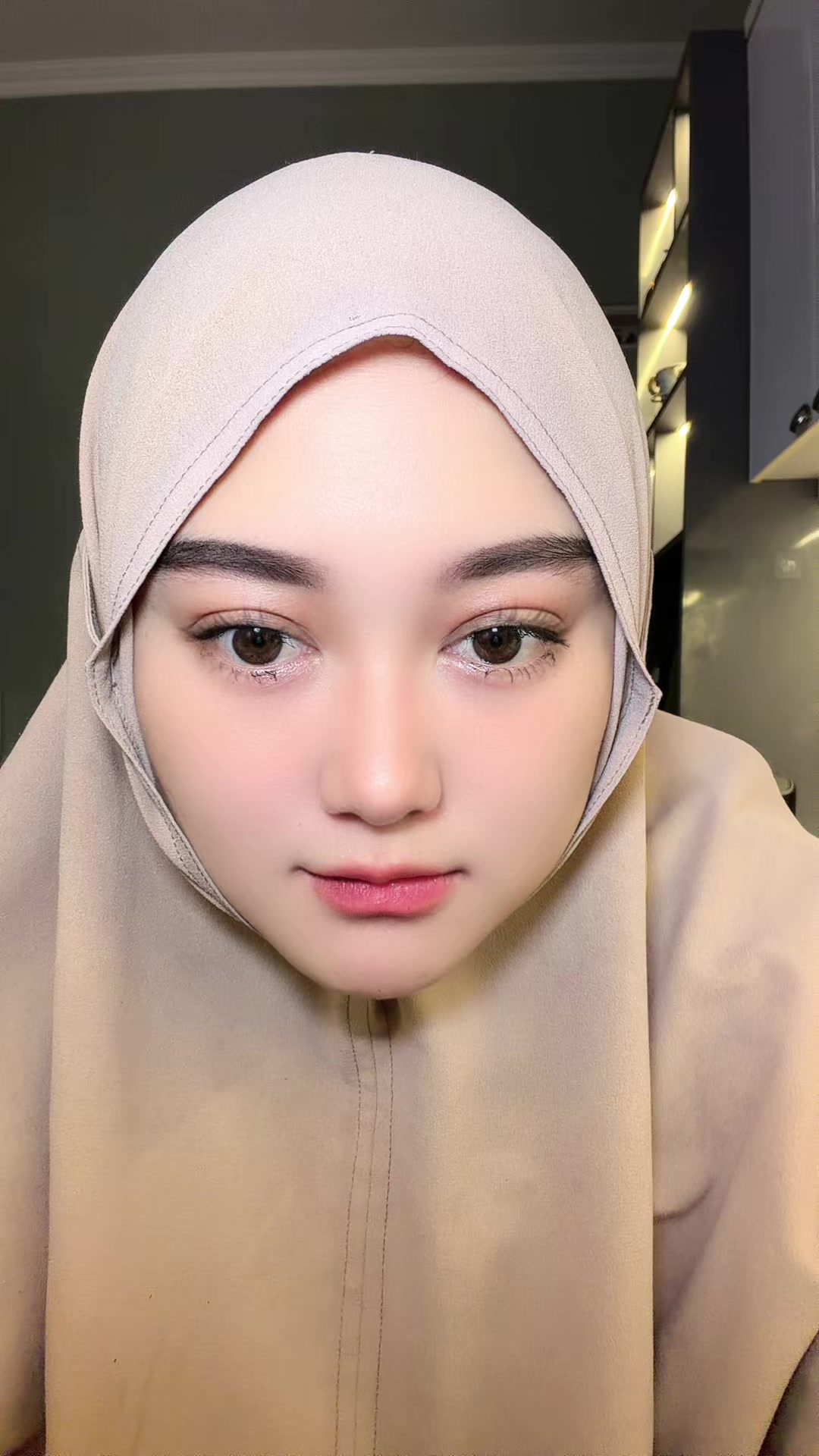 @Indah Silvanif 🌸