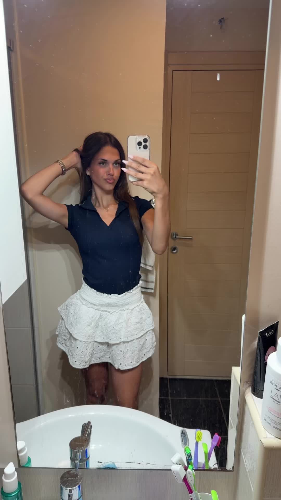 @𝓶