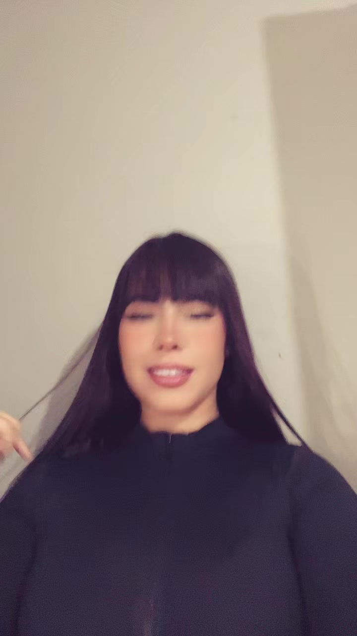 @015_camille