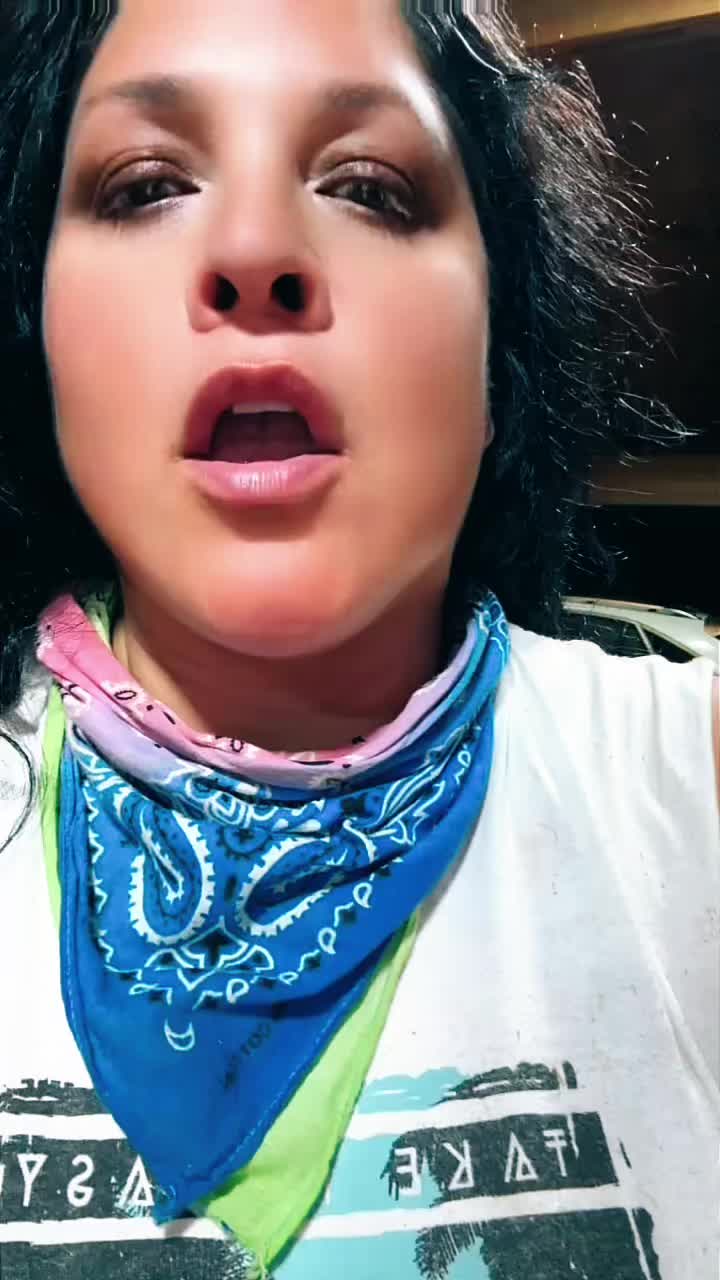 @Danigurl🦮🏇🌅