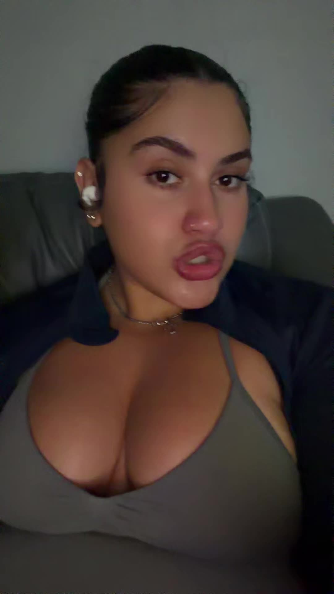 @Thatsotiff 🍒