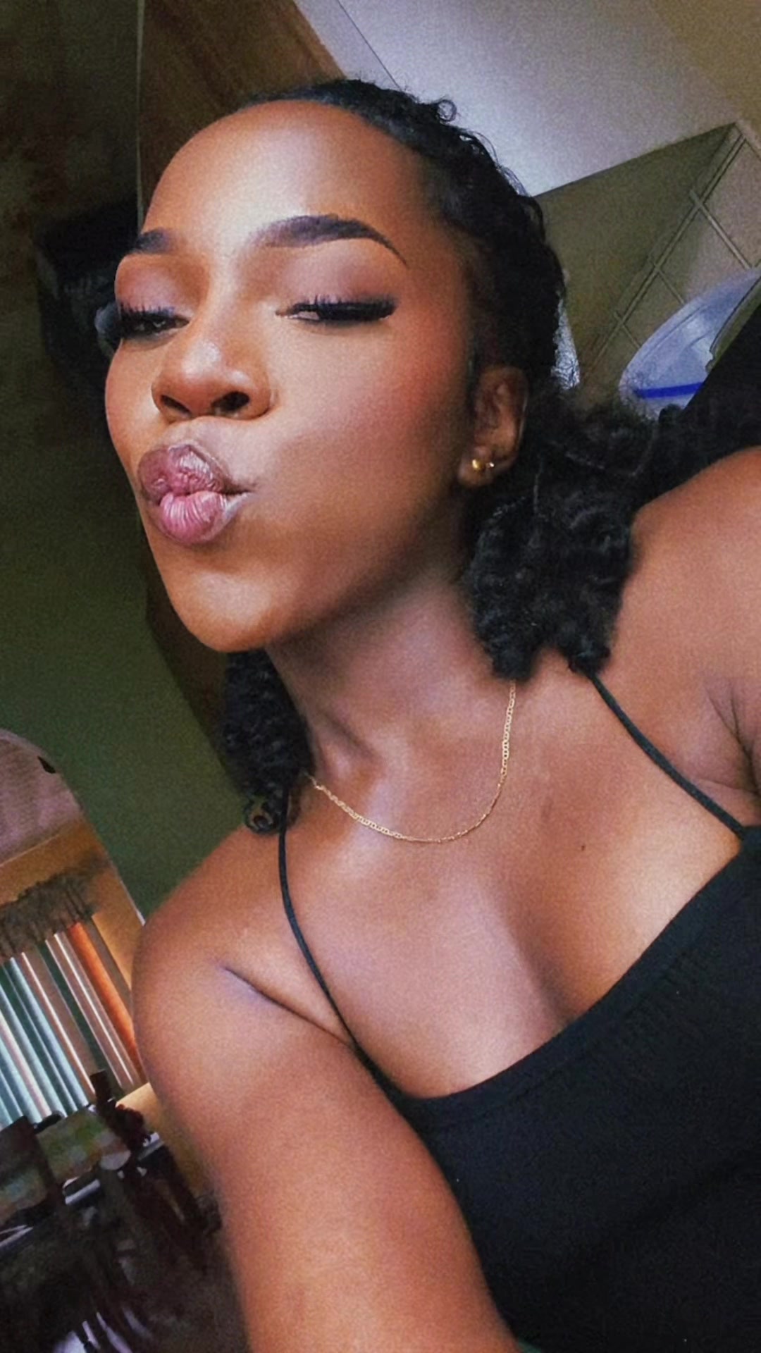 @Ms Neshca 🇭🇹x🇧🇸