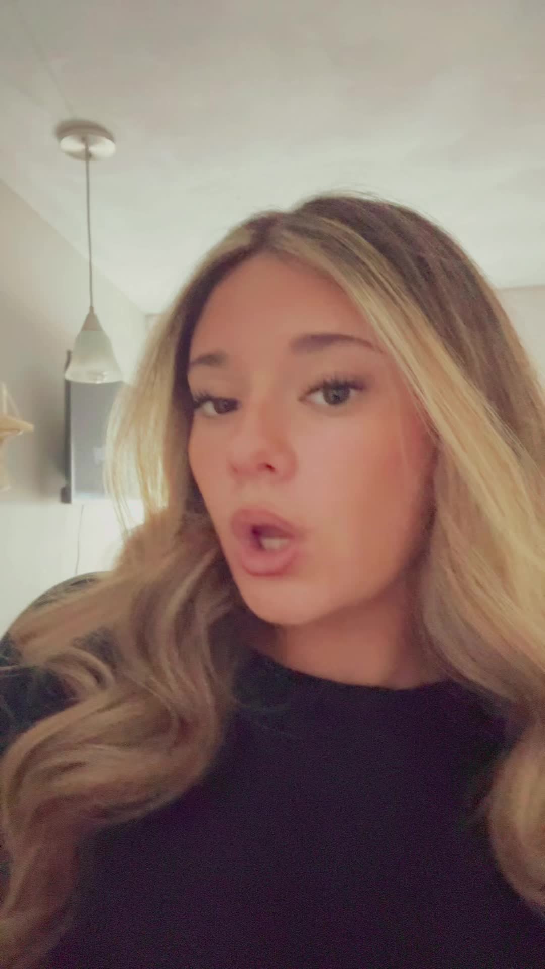 @maddiespam๐